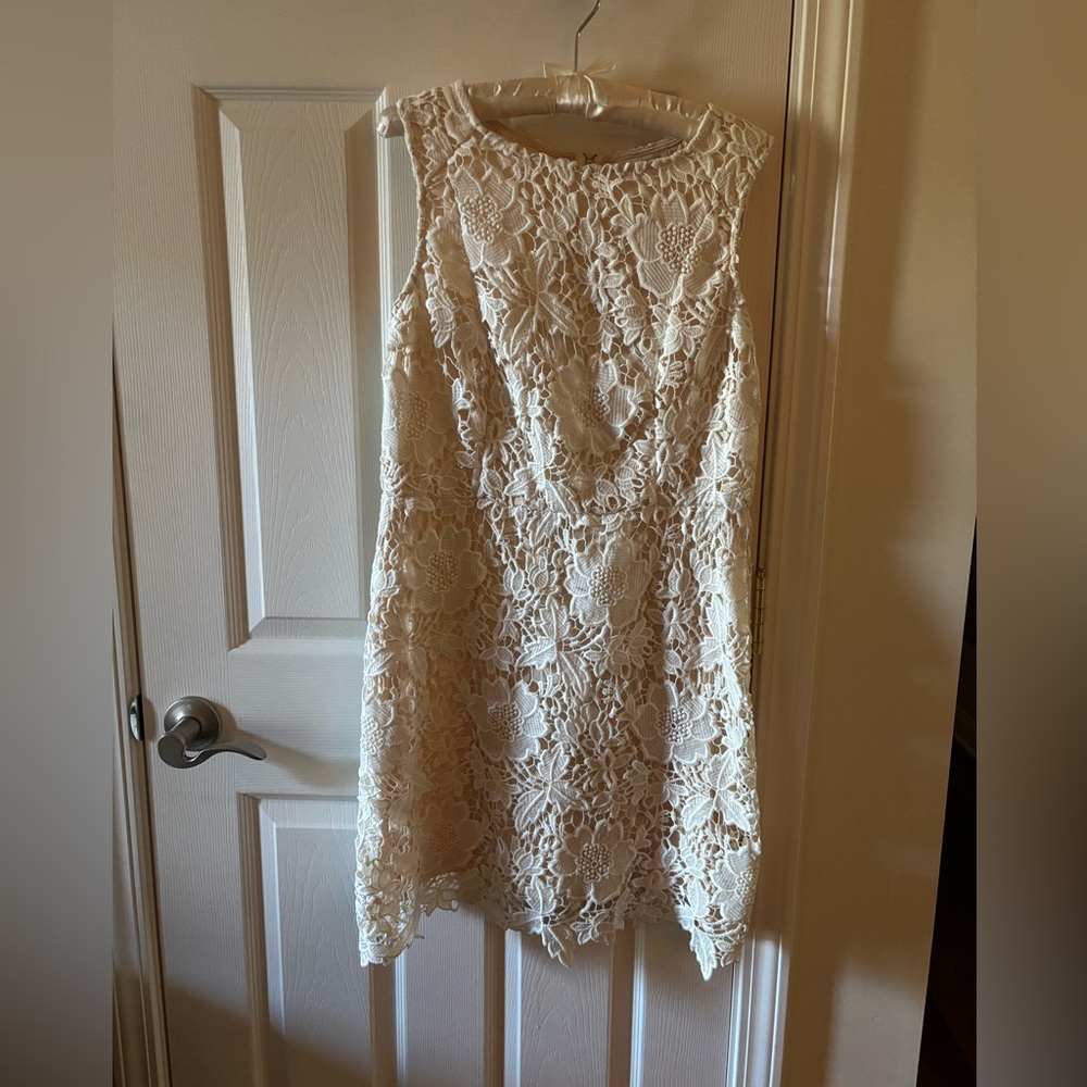 Loft cream colored lace lined sleeveless dress 12P